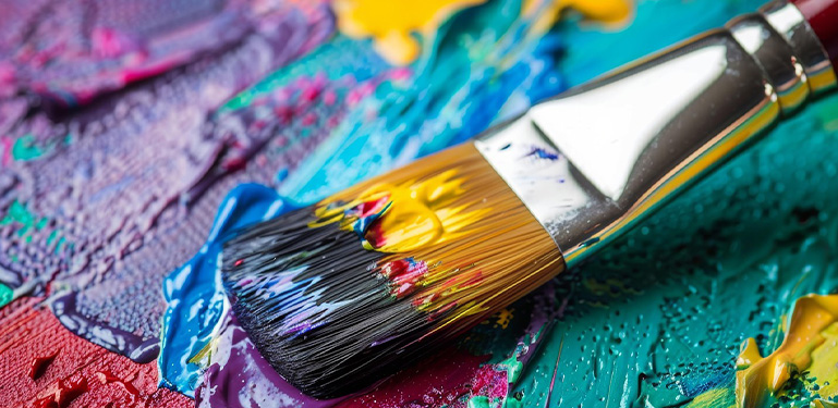 Paint brush with oil paints